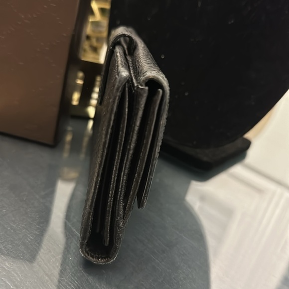 Gucci Brown Leather with Bamboo Turn Lock BiFold Wallet - Picture 13 of 13